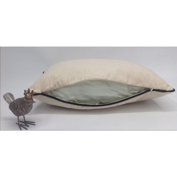 Home Pillow Applique Red Heart Black Velveteen Letters Designer Home Decor - Picture 5 of 6